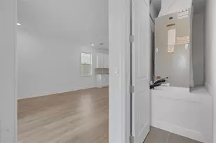 998 Swamp Chestnut Loop, Lady Lake, FL 32159 - Photo 34