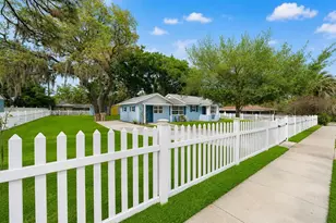 111 E Charlotte Ave, Eustis, FL 32726 - Photo 40