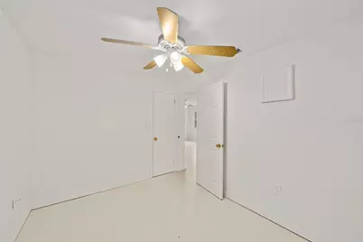 111 E Charlotte Avenue, Eustis, FL 32726 - Photo 36