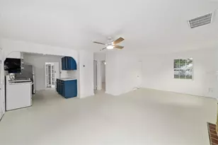 111 E Charlotte Ave, Eustis, FL 32726 - Photo 8