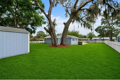 111 E Charlotte Avenue, Eustis, FL 32726 - Photo 54