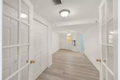 111 E Charlotte Avenue, Eustis, FL 32726 - Photo 24