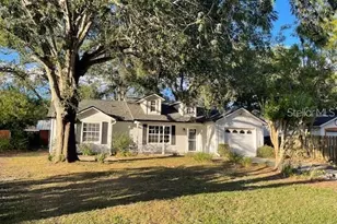 825 Mary Frank Ct, Mount Dora, FL 32757 - Photo 1