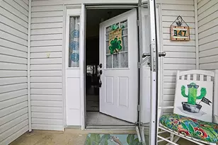 347 Bentwood Dr, Leesburg, FL 34748 - Photo 2