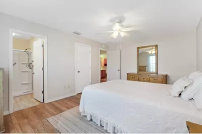 17470 SE 93rd Vine Avenue, The Villages, FL 32162 - Photo 18