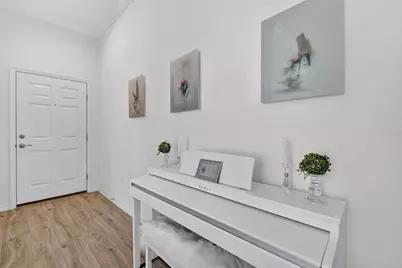 4280 Gale Lane, The Villages, FL 32163 - Photo 4