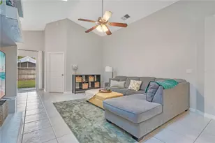 12105 Harkness Ct, Orlando, FL 32828 - Photo 6