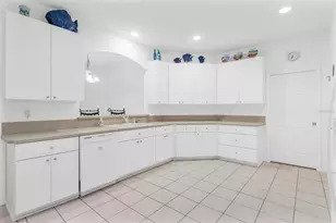 5380 Charleston Ave, Tavares, FL 32778 - Photo 16