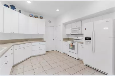 5380 Charleston Avenue, Tavares, FL 32778 - Photo 18