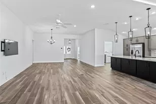 5716 Melvin Dr, The Villages, FL 32163 - Photo 14