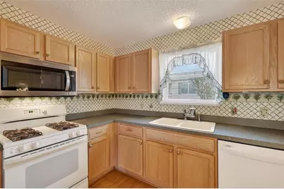 17972 SE 84th Abercorn Court, The Villages, FL 32162 - Photo 6
