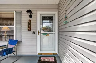 17972 SE 84th Abercorn Ct, The Villages, FL 32162 - Photo 4