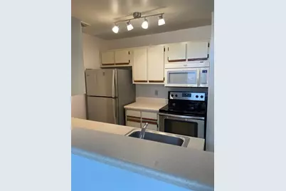 5992 Westgate #302, Orlando, FL 32835 - Photo 2