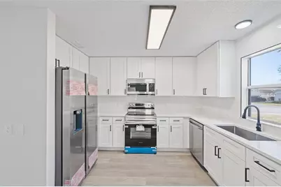 843 Bolivar Street, Lady Lake, FL 32159 - Photo 6