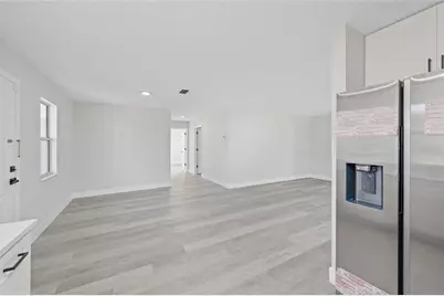 843 Bolivar Street, Lady Lake, FL 32159 - Photo 8