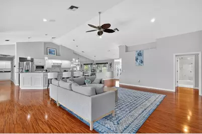 39125 Tacoma Drive, Lady Lake, FL 32159 - Photo 14