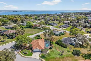 39125 Tacoma Dr, Lady Lake, FL 32159 - Photo 4