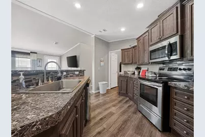 9925 Scepter Avenue, Brooksville, FL 34613 - Photo 8