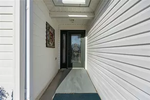 624 Fayette Ct, The Villages, FL 32162 - Photo 8