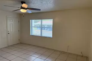 824 S Lone Oak Dr, Leesburg, FL 34748 - Photo 4