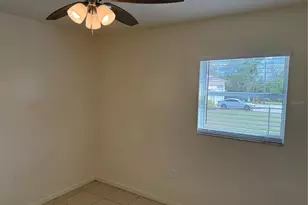 824 S Lone Oak Dr, Leesburg, FL 34748 - Photo 8