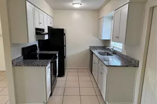 824 S Lone Oak Dr, Leesburg, FL 34748 - Photo 16