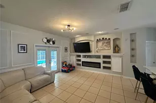2721 Athens Dr, Leesburg, FL 34748 - Photo 10