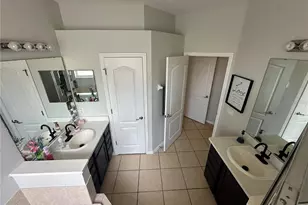 2721 Athens Dr, Leesburg, FL 34748 - Photo 16