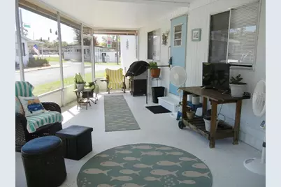 212 Rue De Pont, Tavares, FL 32778 - Photo 4