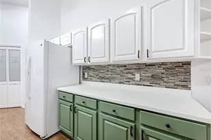 507 Dowling Cir, Lady Lake, FL 32159 - Photo 18