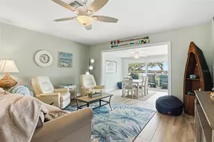 11634 W Bayshore Dr, Crystal River, FL 34429 - Photo 6