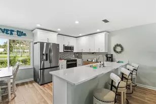 11634 W Bayshore Dr, Crystal River, FL 34429 - Photo 22