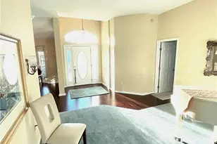 2560 Highlands Vue Pkwy, Lakeland, FL 33812 - Photo 8