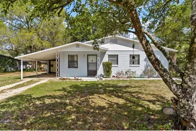 501 Poinsettia Avenue, Fruitland Park, FL 34731 - Photo 1