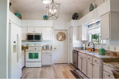 611 Lisbon Lane, The Villages, FL 32159 - Photo 8