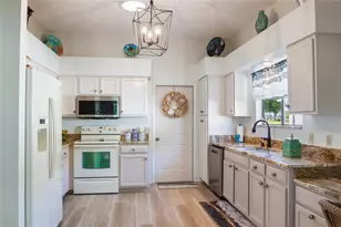 611 Lisbon Ln, The Villages, FL 32159 - Photo 8