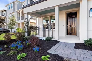 1252 Dora Parc Ln, Mount Dora, FL 32757 - Photo 2