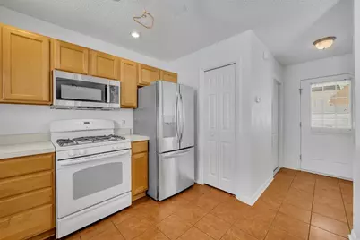 16820 SE 80th Bathurst Court, The Villages, FL 32162 - Photo 18