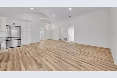 3635 Kingswood Court, Clermont, FL 34711 - Photo 10