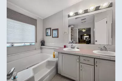 1923 Leesburg Boulevard, Fruitland Park, FL 34731 - Photo 12