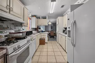1923 Leesburg Blvd, Fruitland Park, FL 34731 - Photo 4