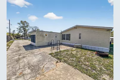 1923 Leesburg Boulevard, Fruitland Park, FL 34731 - Photo 18