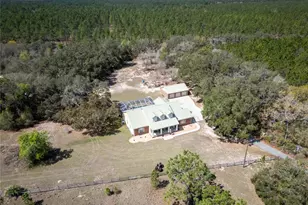 14020 SE 106th St, Ocklawaha, FL 32179 - Photo 4