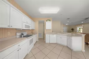 13421 SE 92nd Court Rd, Summerfield, FL 34491 - Photo 10