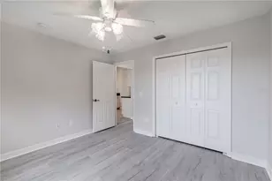 3804 Bayshore Cir, Tavares, FL 32778 - Photo 36