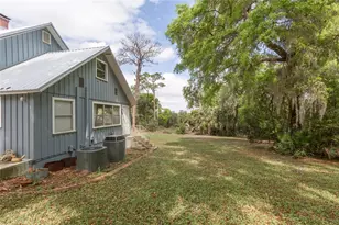 1905 Myrtle Lake Ave, Fruitland Park, FL 34731 - Photo 12