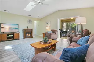 32804 Oak Park Dr, Leesburg, FL 34748 - Photo 6