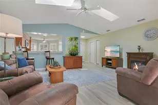 32804 Oak Park Dr, Leesburg, FL 34748 - Photo 10