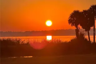 925 Beverly Harbors Dr, Leesburg, FL 34748 - Photo 6