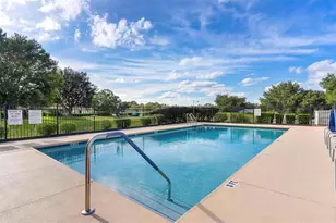 89 Fairway Cir, Umatilla, FL 32784 - Photo 2
